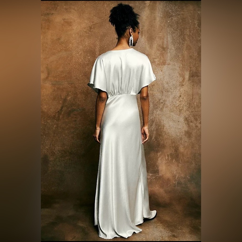 NWT BEATRICE SATIN PLUNGE MAXI DRESS GOWN - Picture 2 of 3